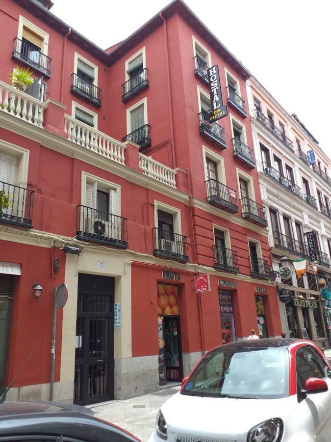 Hostal Rio Parana Madrid Exteriör bild