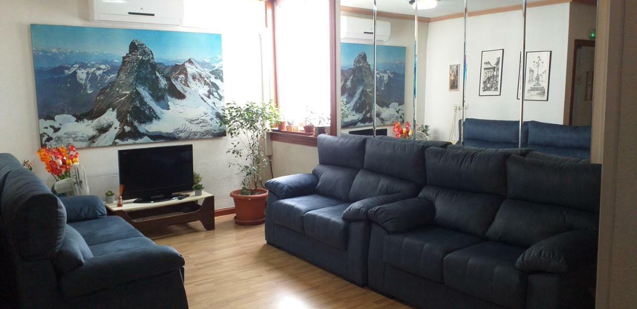Hostal Rio Parana Madrid Exteriör bild